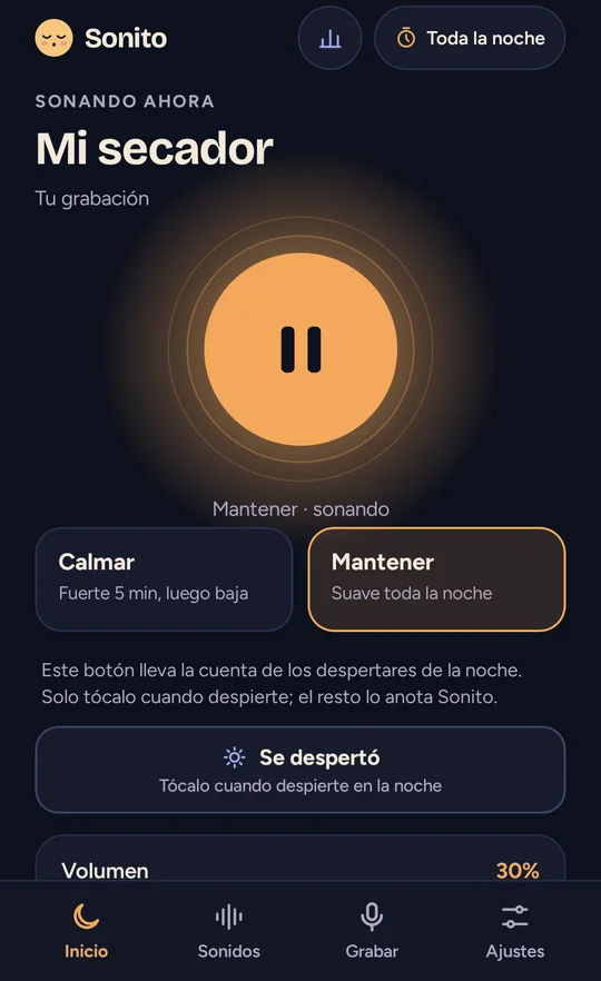 Pantalla de inicio en modo Mantener, con el volumen al 30 %
